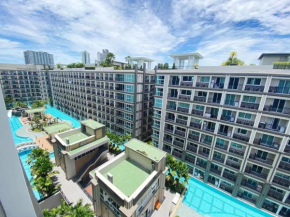 park2 pool view